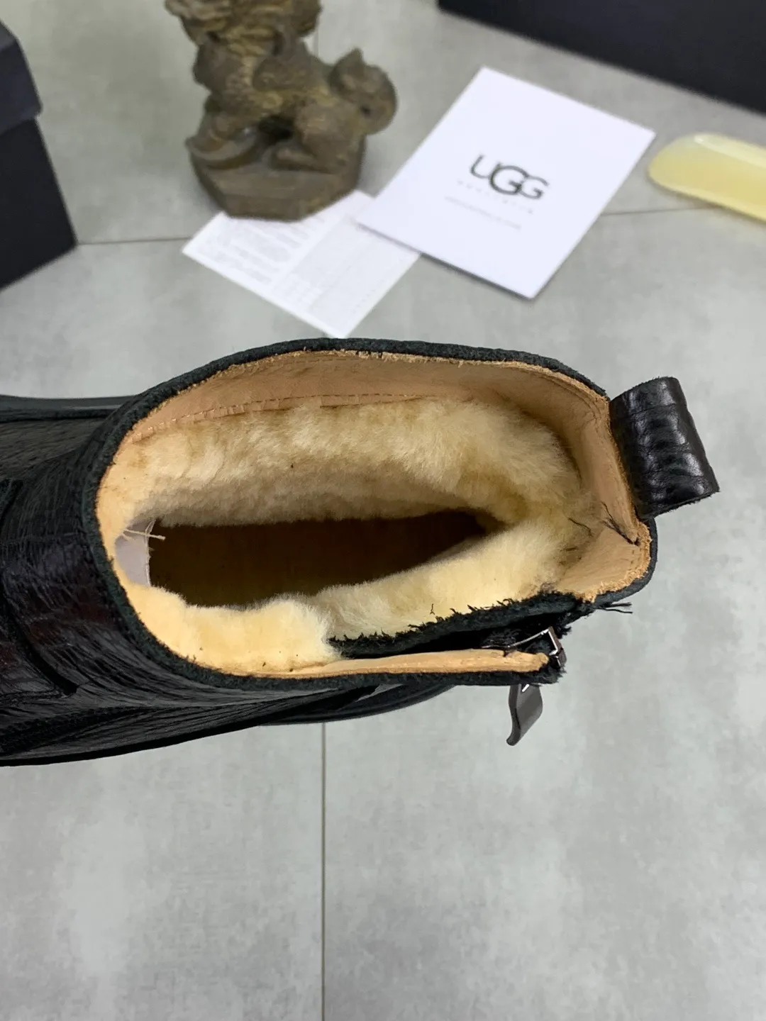 Men's men's shoes 💰P660 New arrival 🆕🆕🆕 IUGGI Men's British retro Martin boots Winter new men's outdoor hiking boots First layer of cowhide on the outside and wool on the inside Comfortable and warm Rubber sole sole Non-slip and firm Trendy and fashionable Casual and versatile Size: 38-44 (45 customized) Color: three colors